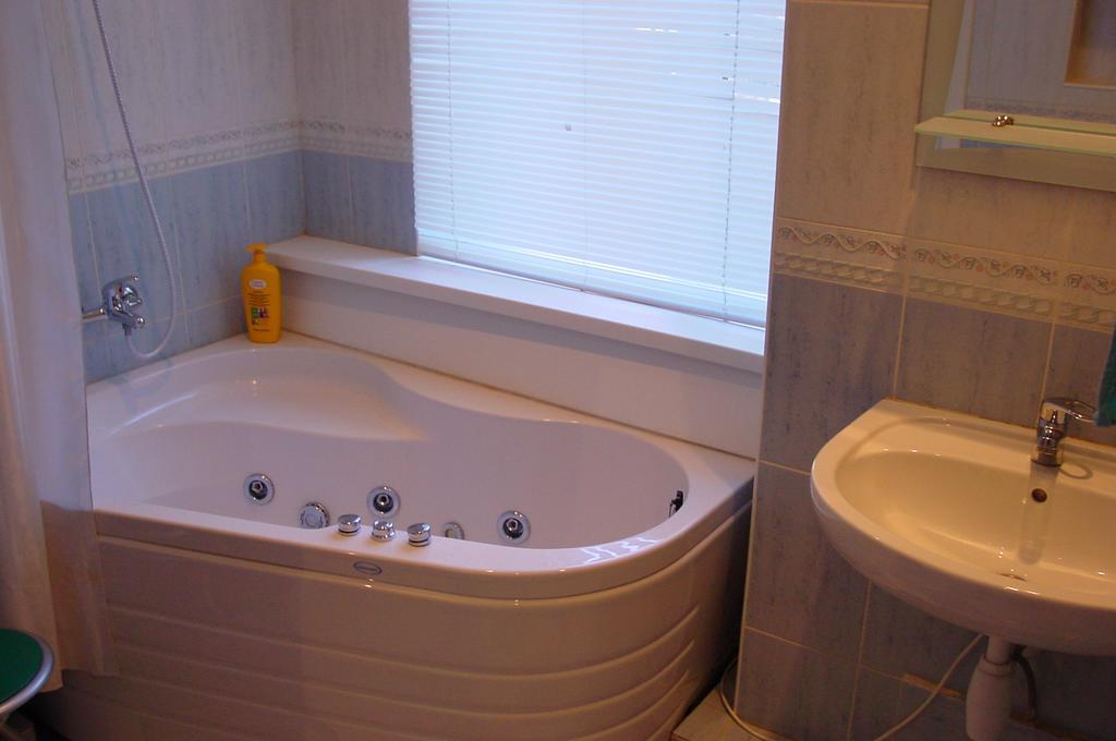 Apartement Kruglouniversitetska 2/1 Київ Екстер'єр фото